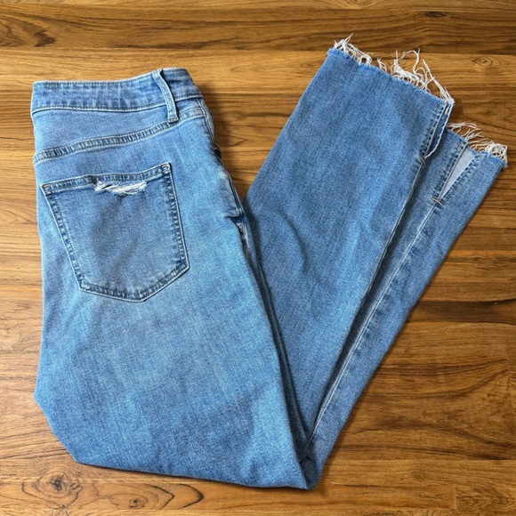 GAP Denim - Gap Jeans Women’s 30 | 10 Vintage Slim Sky High Distressed Raw Hem High Rise